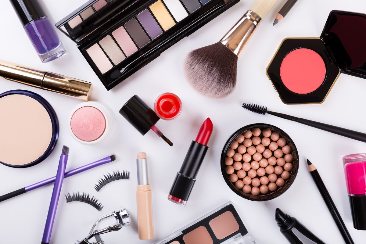 Cosmetics, Lipstick, Brush