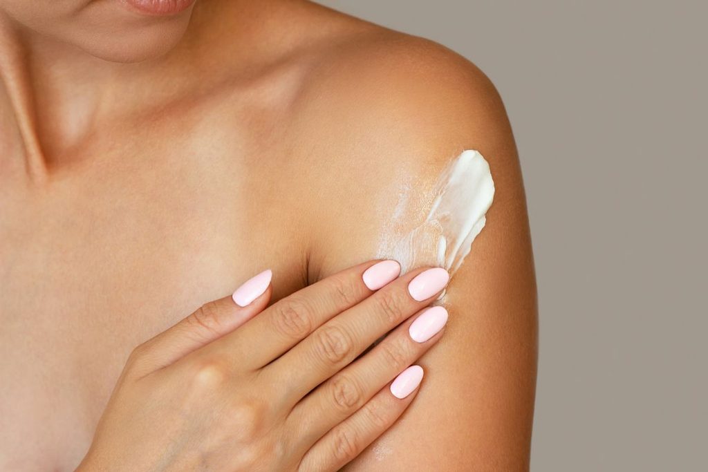 Bottle, Person, Skin